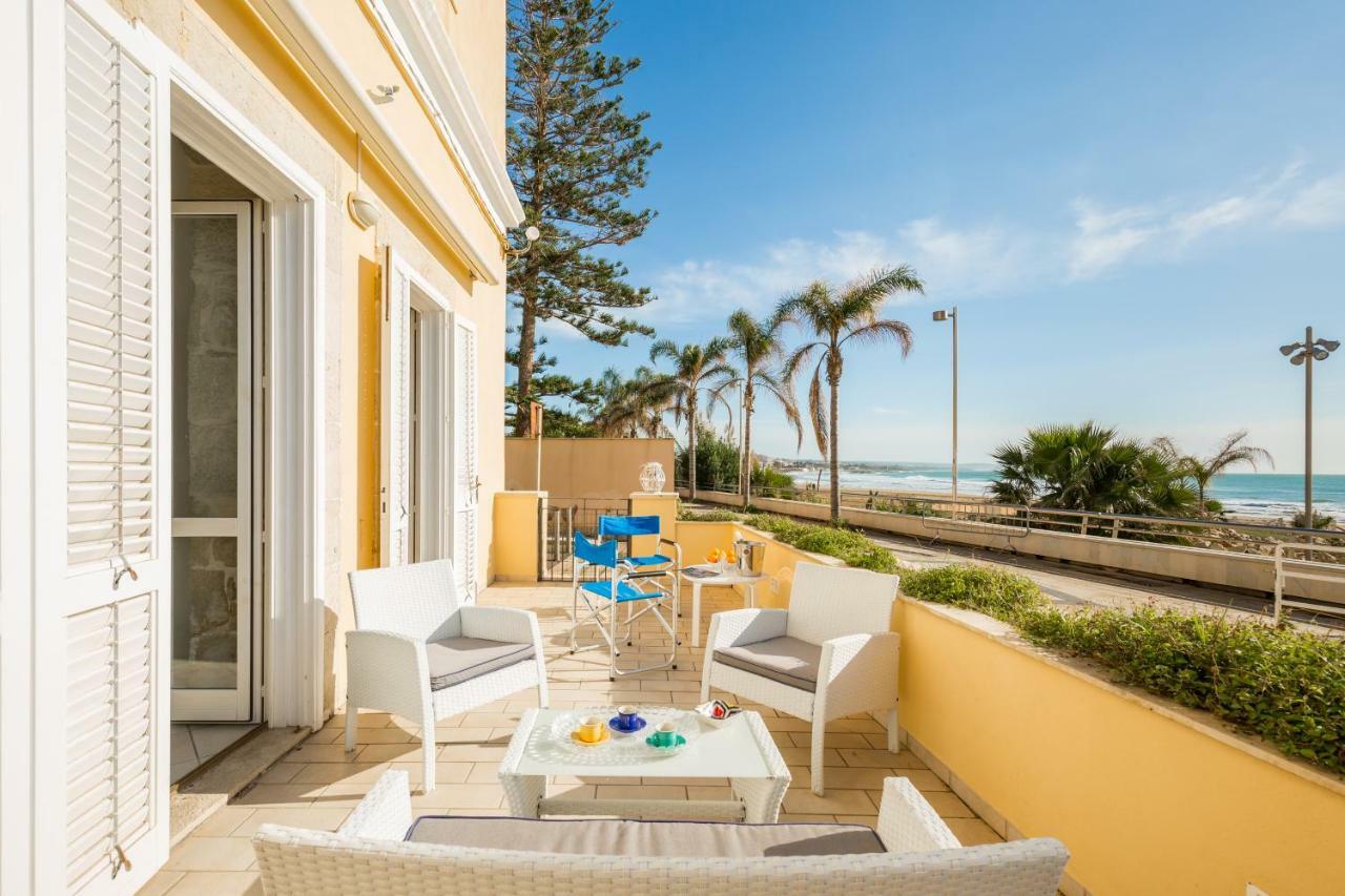 La Casa Sul Lungomare Villa Marina di Ragusa Exteriör bild